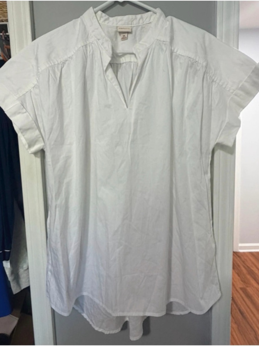 Merona White Short-Sleeve Split-V Neck Popover Blouse